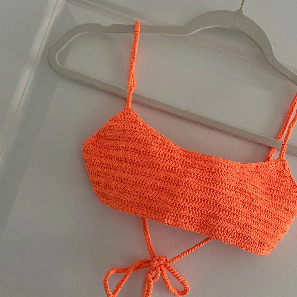 SKIMS bandeau straps